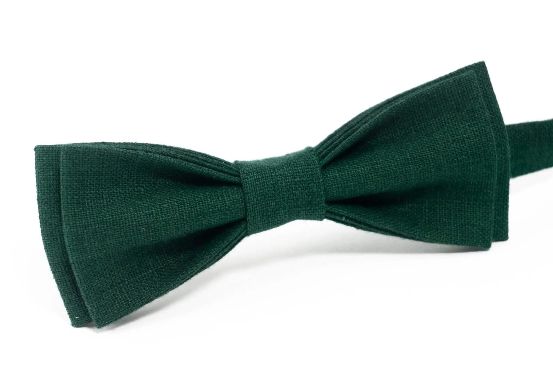 Green wedding bow tie |  green batwing bow tie